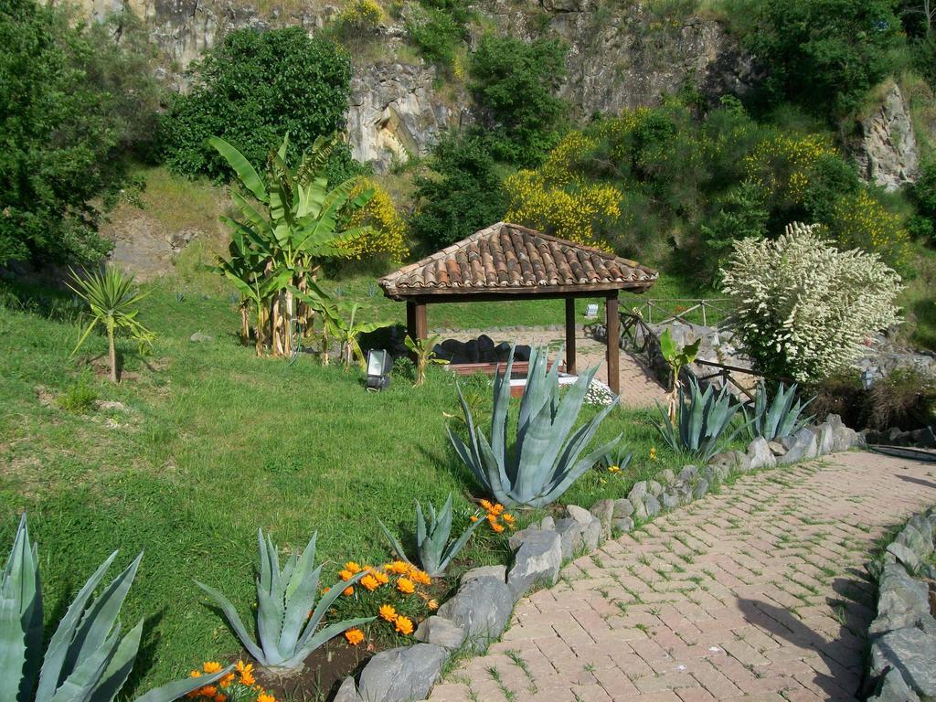 Antica Pietrara B&B Formello Kültér fotó